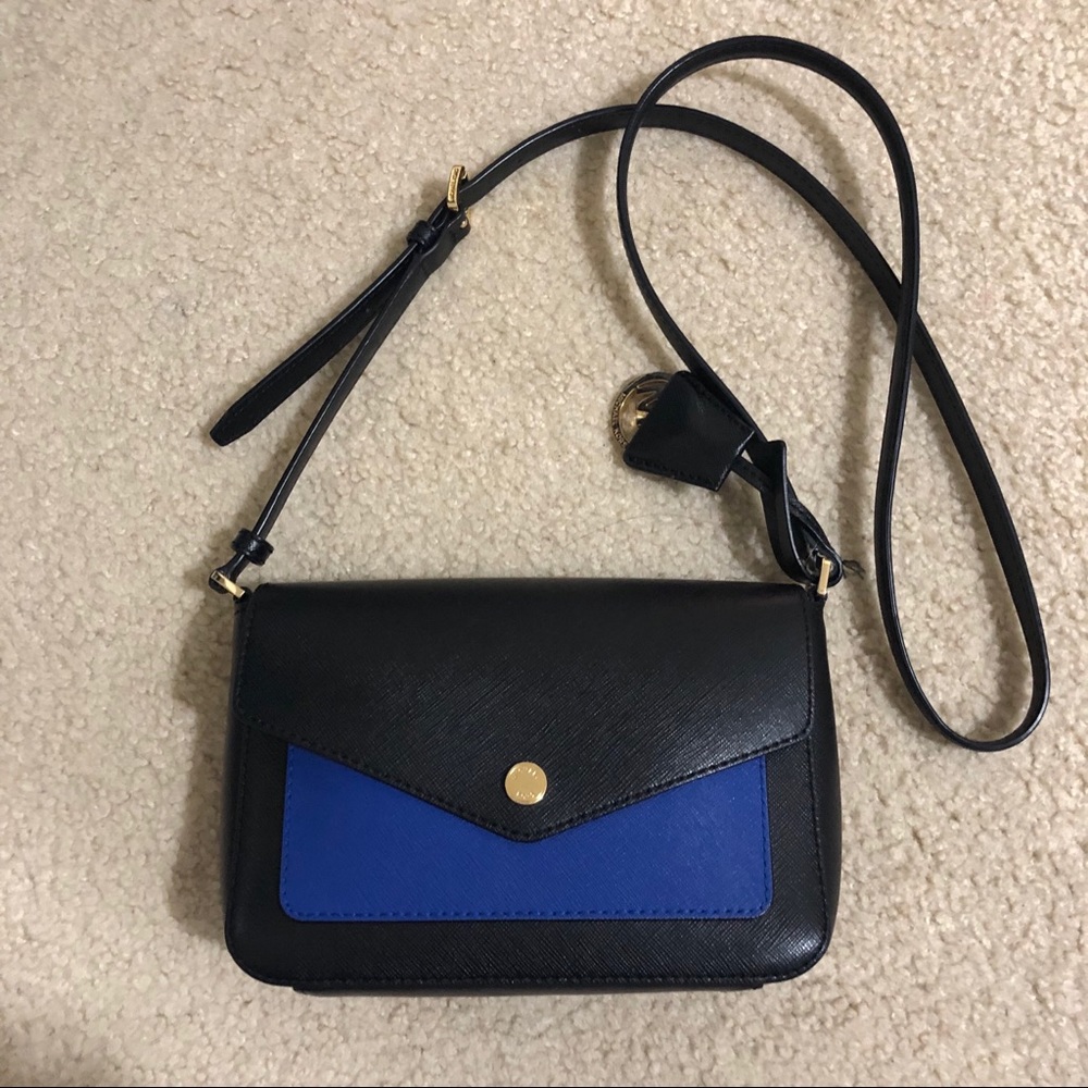 Michael Kors crossbody - Picture 1 of 6